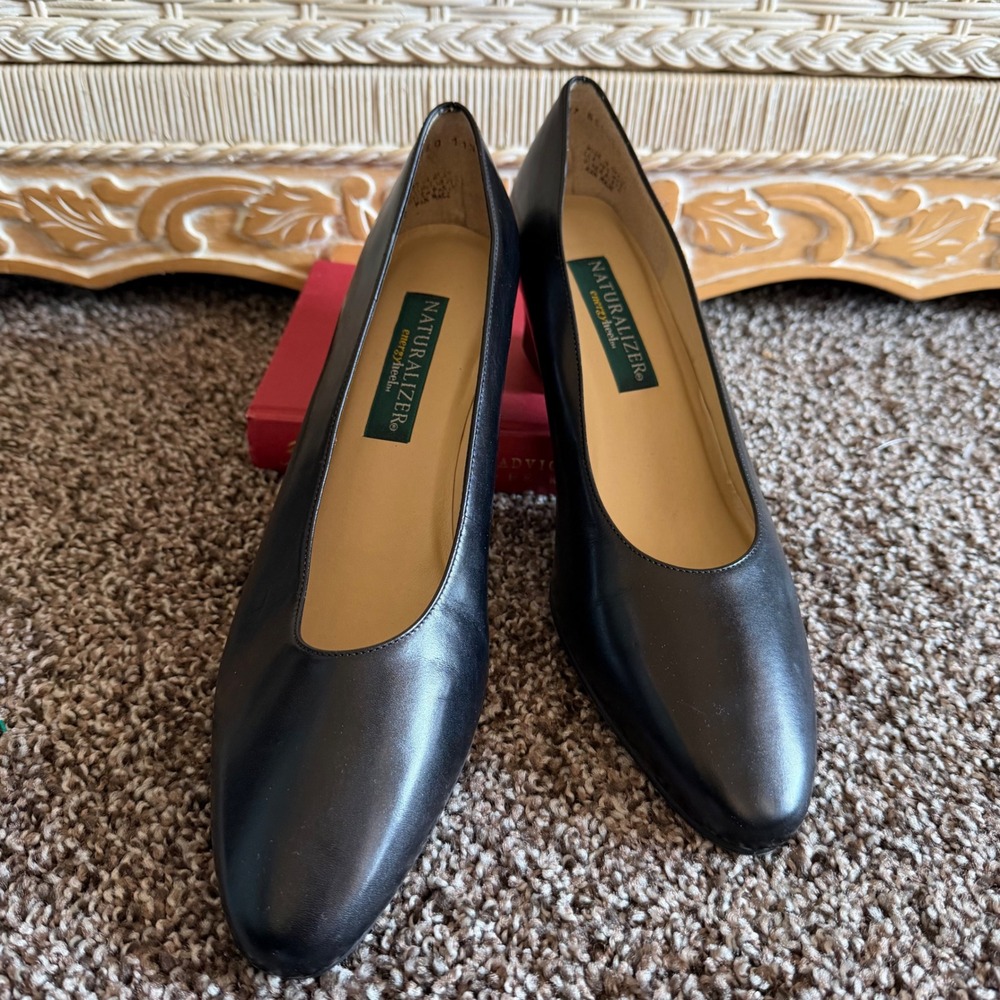 Naturalizer Black Leather Energy Heel Pumps Womens 11 N Block Heel slim career